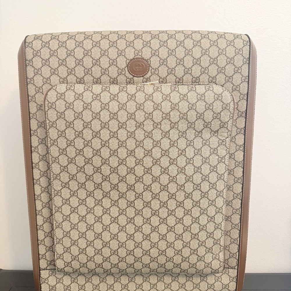 GUCCI GG SUPREME TROLLEY  (CABIN PLUS SIZE)